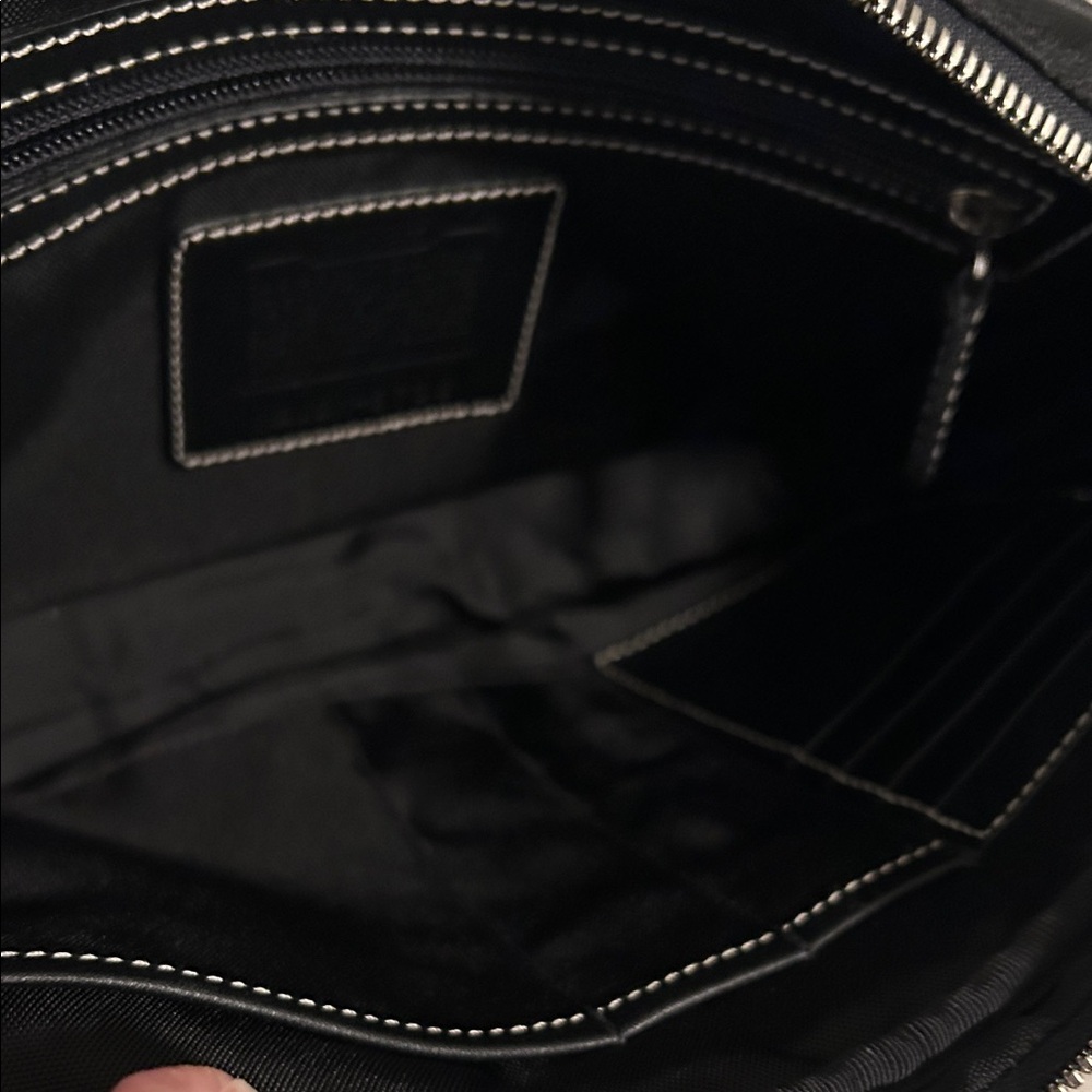 Coach Black Signature Canvas Toiletry Wristlet NWOT - Picture 5 of 11